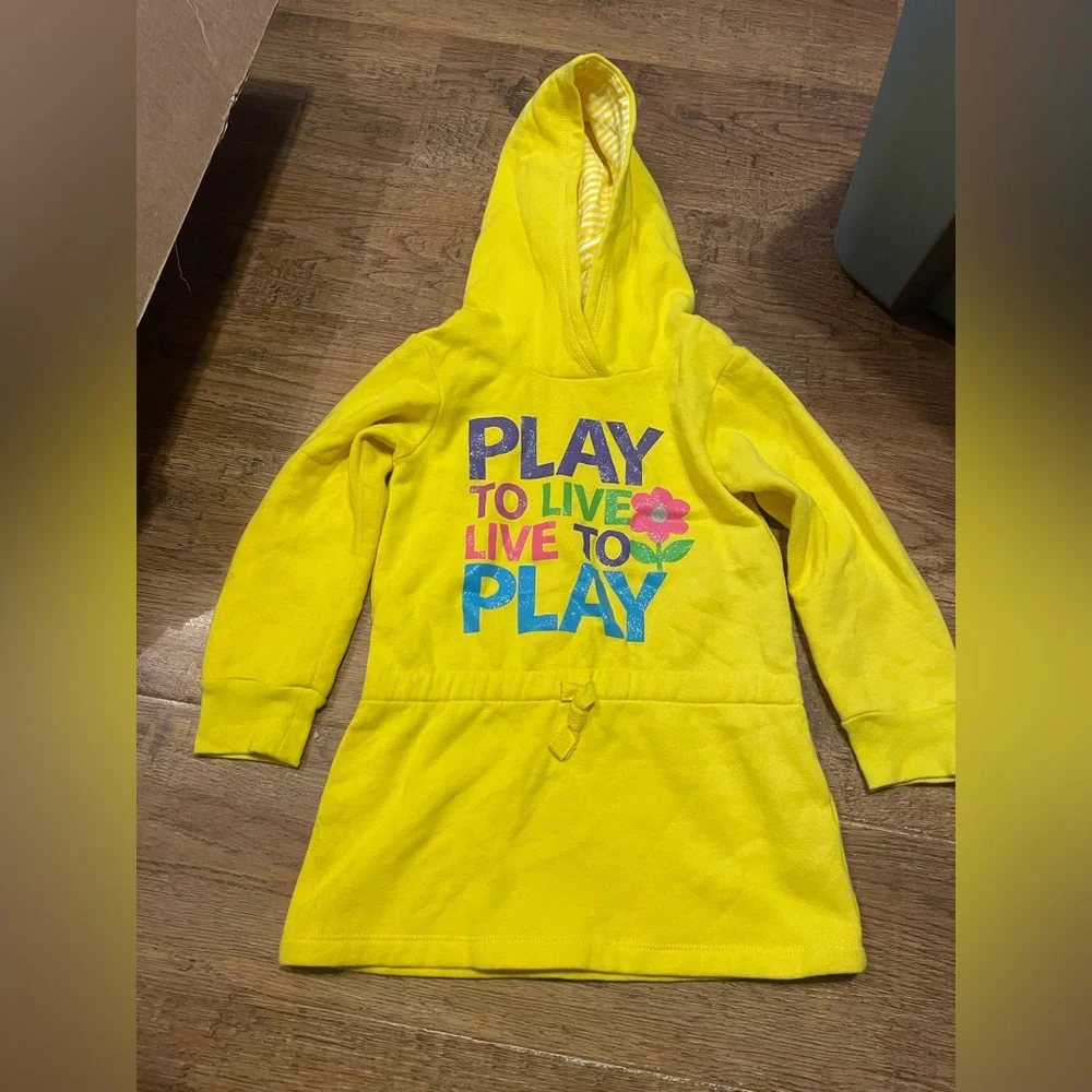 Girls dress carters 4T hoodie dress
